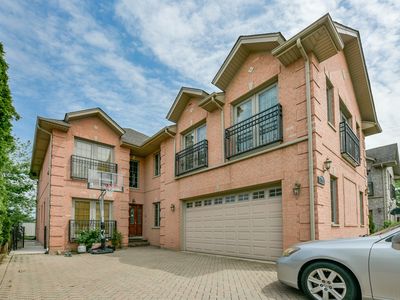 7163 N East Prairie Rd, Lincolnwood, IL, 60712
