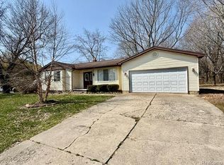 2329 Morrish Rd, Flushing, MI