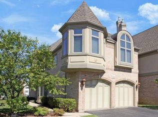 1406 W Rue Paris Pl, Inverness, IL 60067