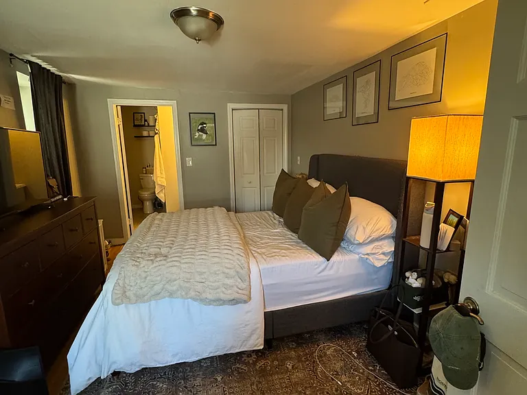 254 W 3rd St #1 — Photo 7