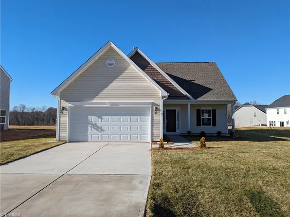 176 Sasha Dr #76, Lexington, NC 27295