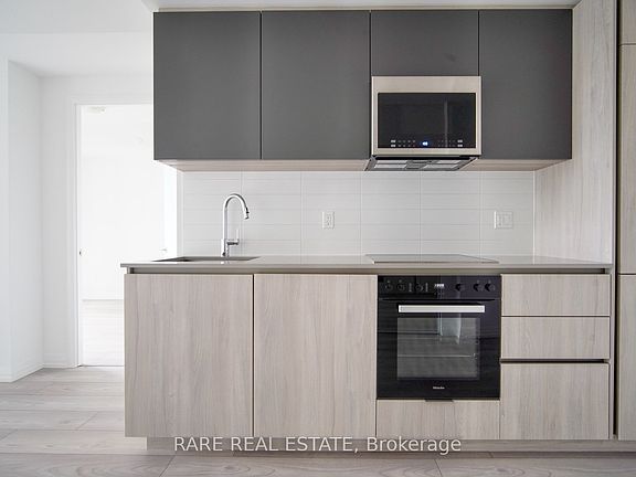 2nd image of 400 King St W #2217
