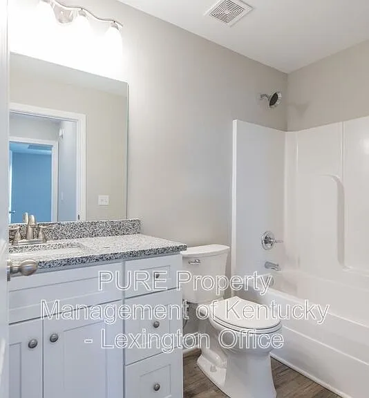 723 Leeward Ct — Photo 17