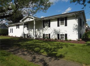 129 E Leasure Ave, New Castle, PA
