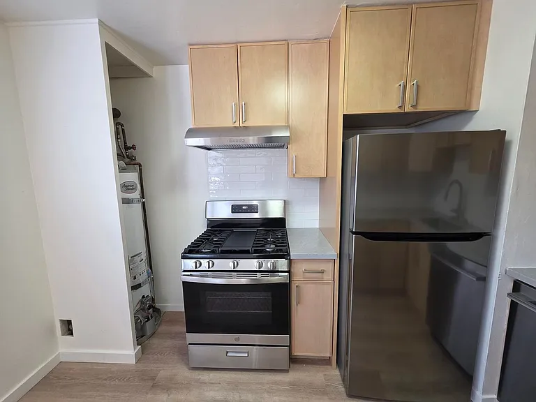 1638 Hearst Ave #1D — Photo 5
