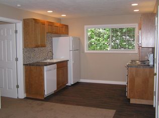 2020 SW Broadway APT 8, Portland, OR 97201