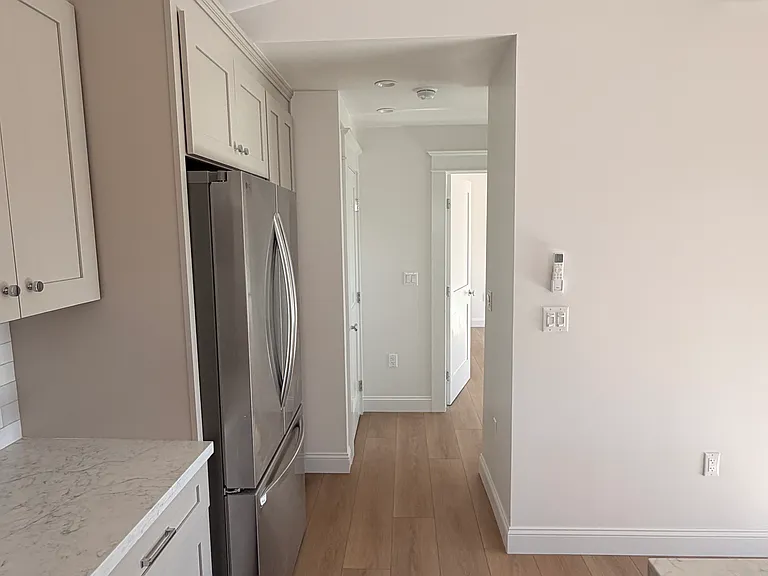 227 Prospect Ave #A — Photo 6