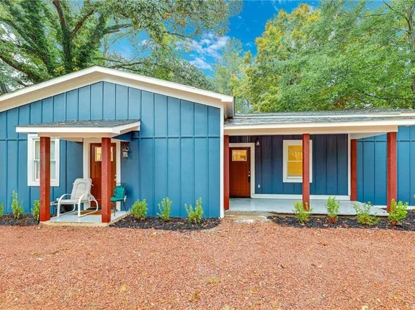 417 Burson Ave, Carrollton, GA 30117