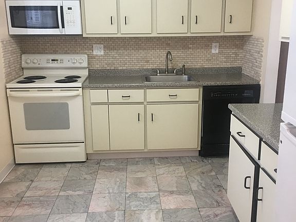 4th image of 1732 215th Street # Fl 3rd