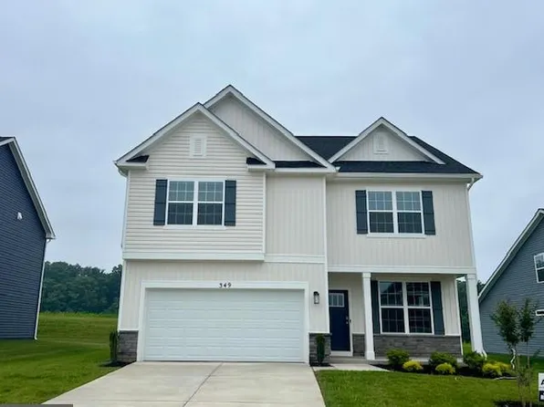 348 Eclipse St, Charles Town, WV 25414