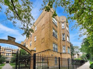 1639 W Farwell Ave APT 2, Chicago, IL 60626
