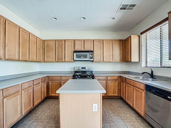 4th image of 20386 N Donithan Way