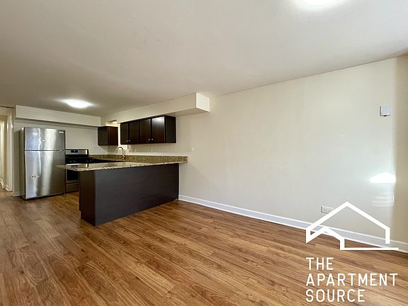 5th image of 3434 W Drummond Pl #G