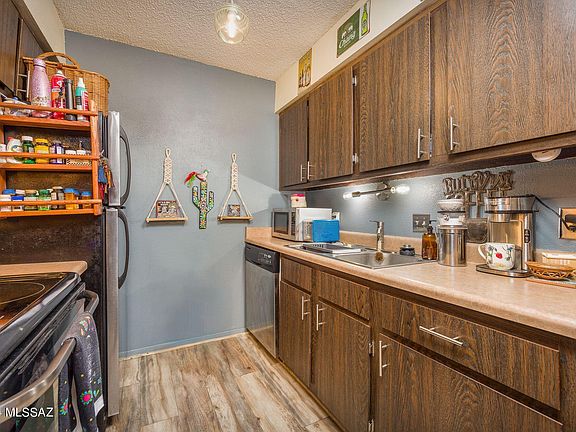 5th image of 6341 N Barcelona Ct Unit 812