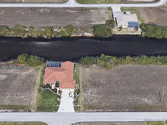 3rd image of 721 NW 19th Ter