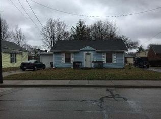 7508 Plainfield Rd, Cincinnati, OH 45236