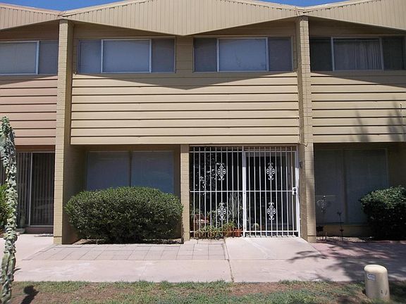 2nd image of 814 N 82nd St APT G6
