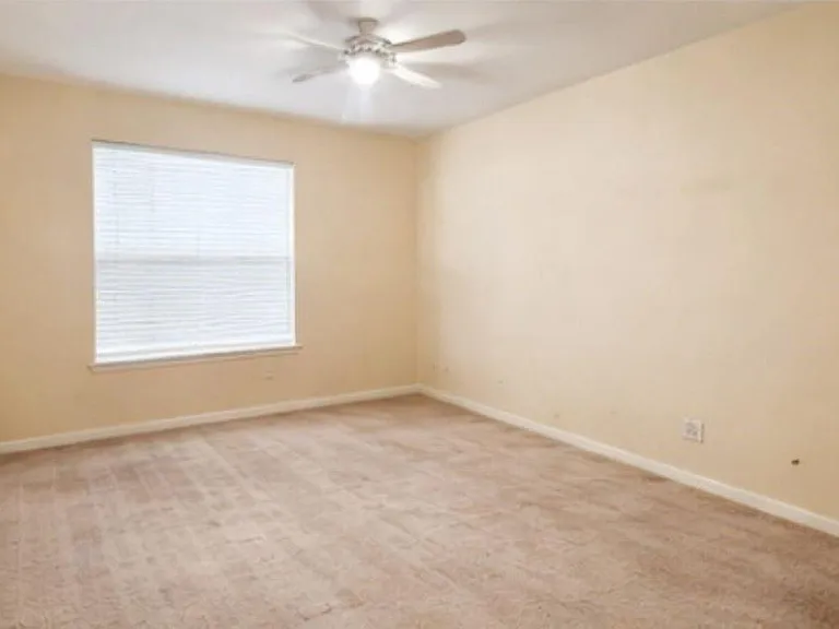 21530 Falvel Lake Dr — Photo 9