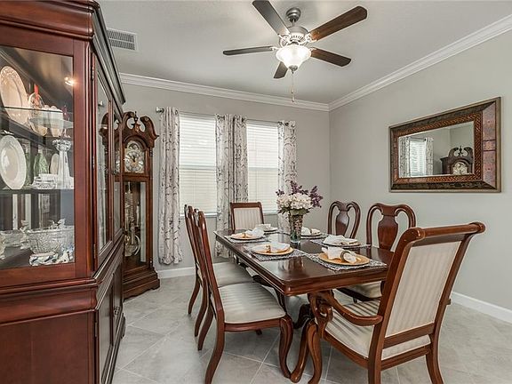 4th image of 2281 Livorno Way