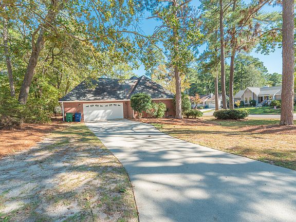 2nd image of 631 Greenwich Dr
