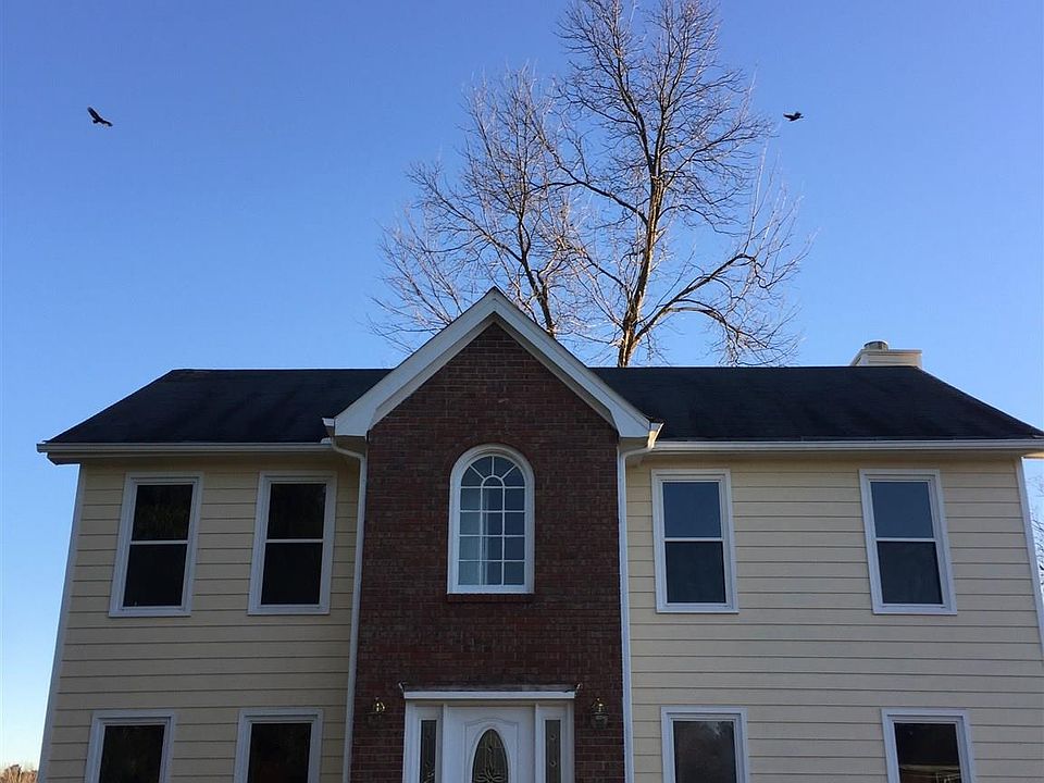 2nd image of 3860 Paulownia Dr
