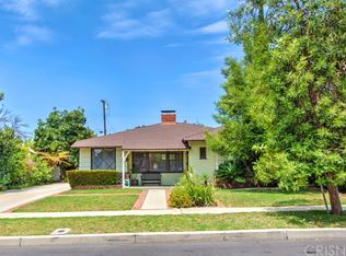 6951 Burnet Ave, Van Nuys, CA 91405