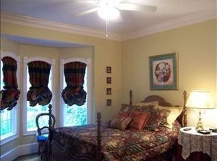 551 Fairview Dr, Greenville, SC 29609