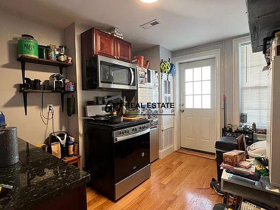 5th image of 191 Cambridge St #3