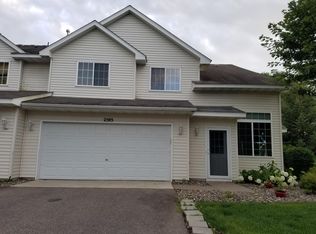 2593 Yellowstone Dr, Hastings, MN 55033