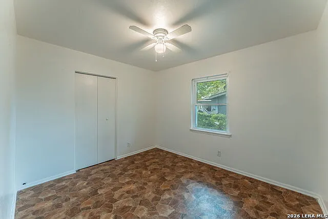 7126 Westlyn Dr — Photo 11