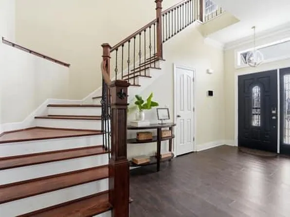 1112 Eagle Landing Blvd, Hanahan, SC 29410