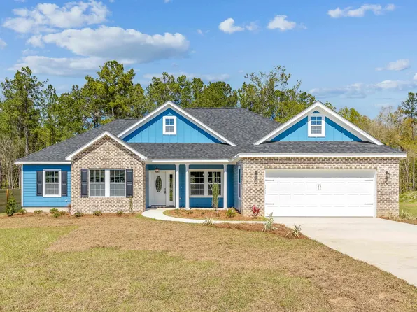 1808 Rustling Pines Blvd, Midway, FL 32343