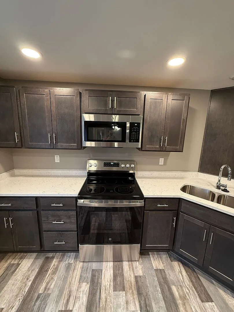 710 Harvest Dr. - Brillion — Photo 2