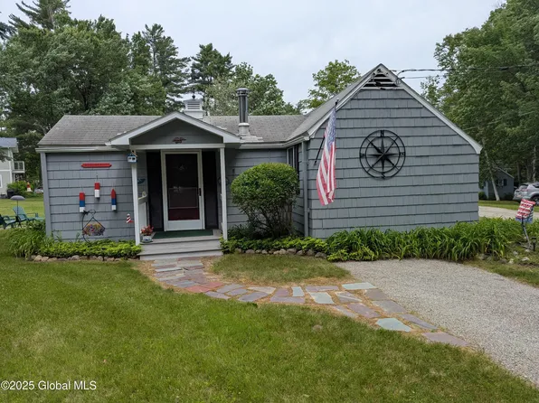 17 Bayberry Lane, Hague, NY 12836