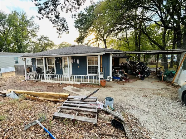 235 Wildwind St, Gun Barrel City, TX 75156