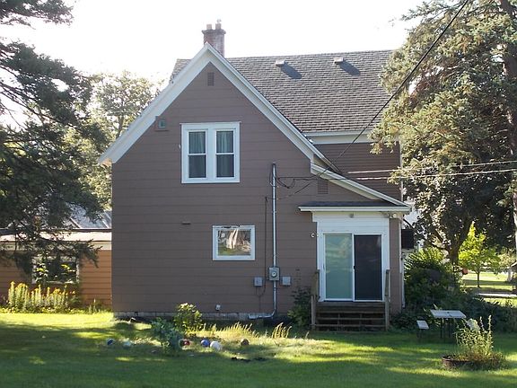 3rd image of 908 Quincy St