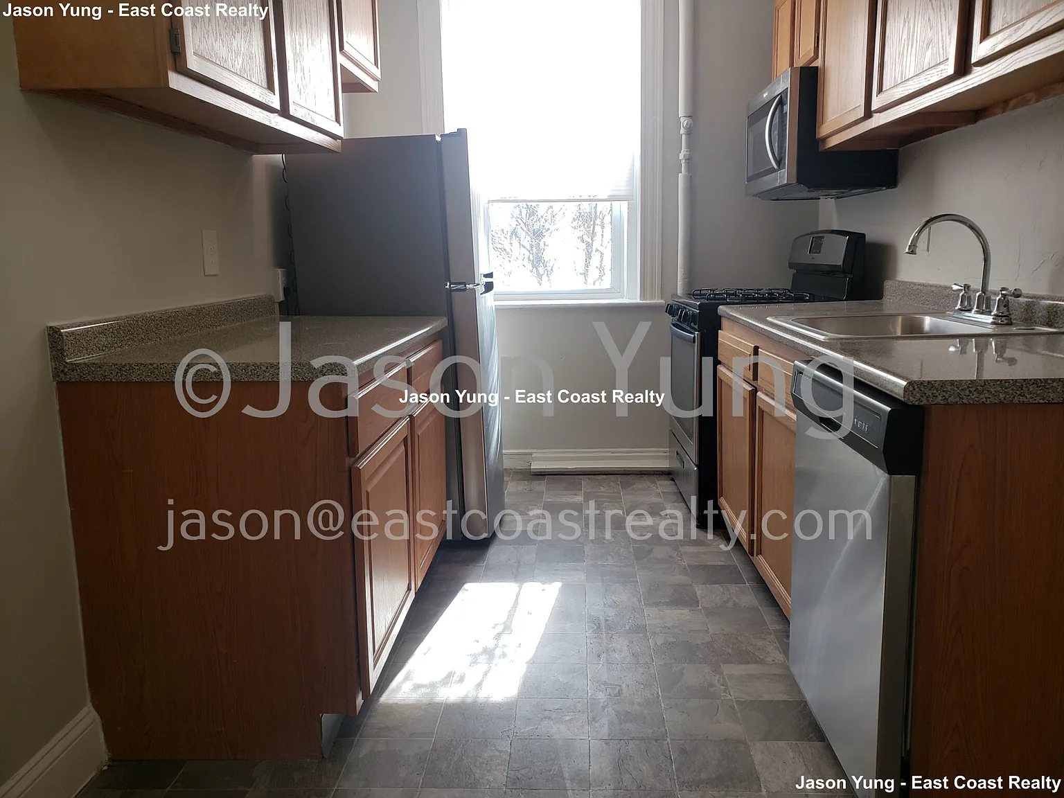 1 bed, 1.0 bath, 550 sqft, $2,425 — Photo 2