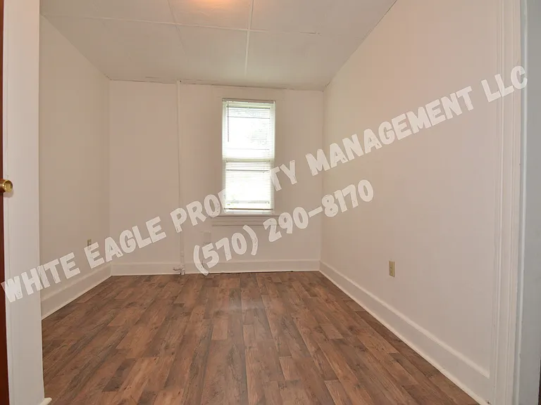 208 Olyphant Ct #A — Photo 10