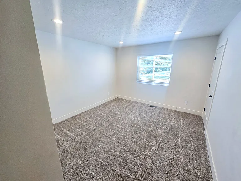 308 E 13th St #2 — Photo 1
