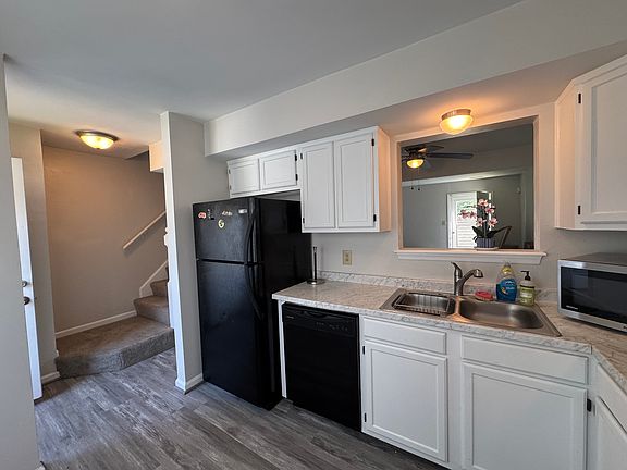 4th image of 5047 Reese Dr N #N