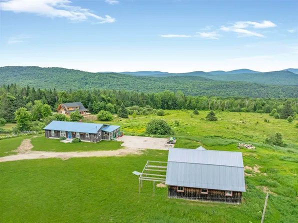 2692 Newark Street, Newark, VT 05871