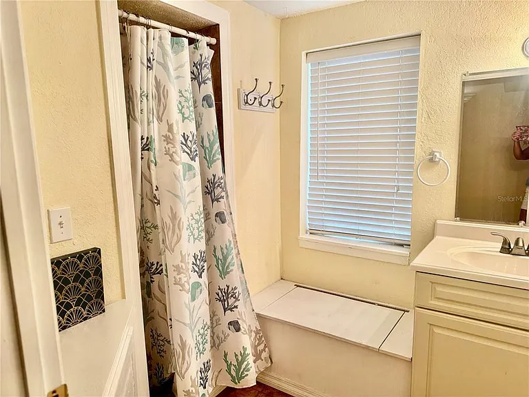 419 Kentucky Ave — Photo 23