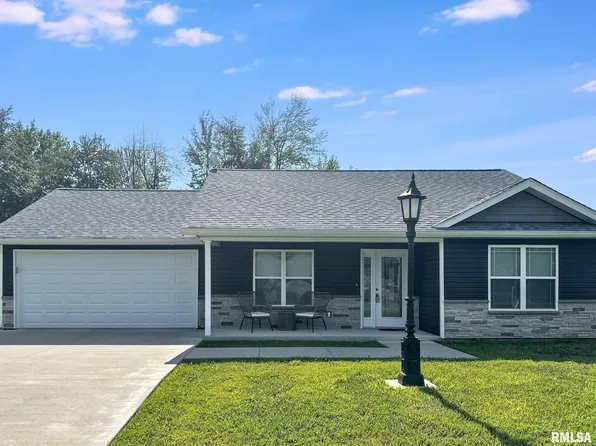 1612 N Garfield St, Marion, IL 62959