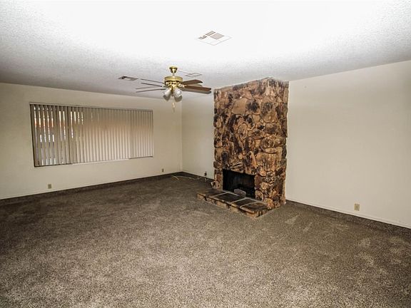 5th image of 16760 Greentree Blvd #18