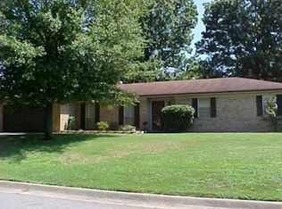 7114 S South Cir, Fort Smith, AR 72903