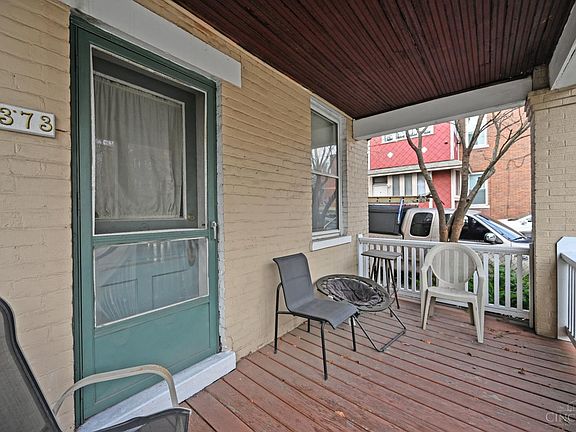 4th image of 2373 Stratford Ave