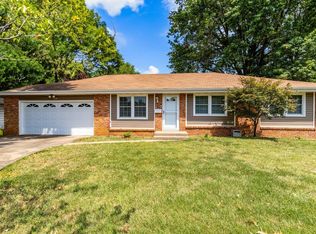 1119 E Greenwood St, Springfield, MO 65807