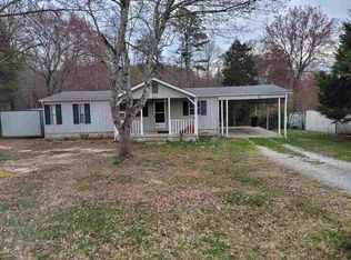 378 Parris Dr, Forest City, NC 28043