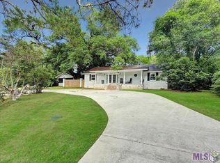 931 Montgomery Ave, Denham Springs, LA 70726