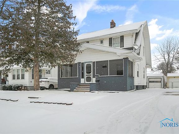 2nd image of 4448 N Lockwood Ave